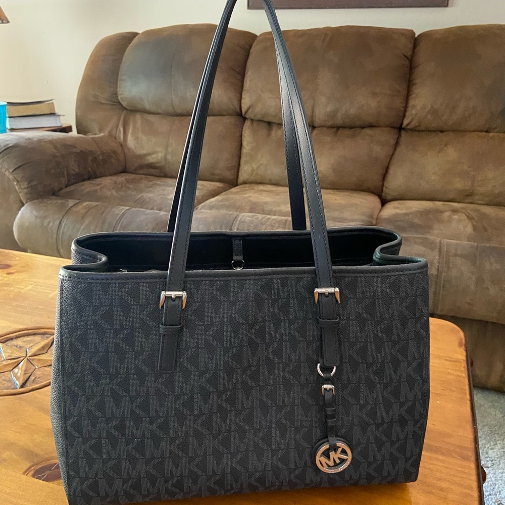 🛍 Black Michael Kors Purse MK Bag